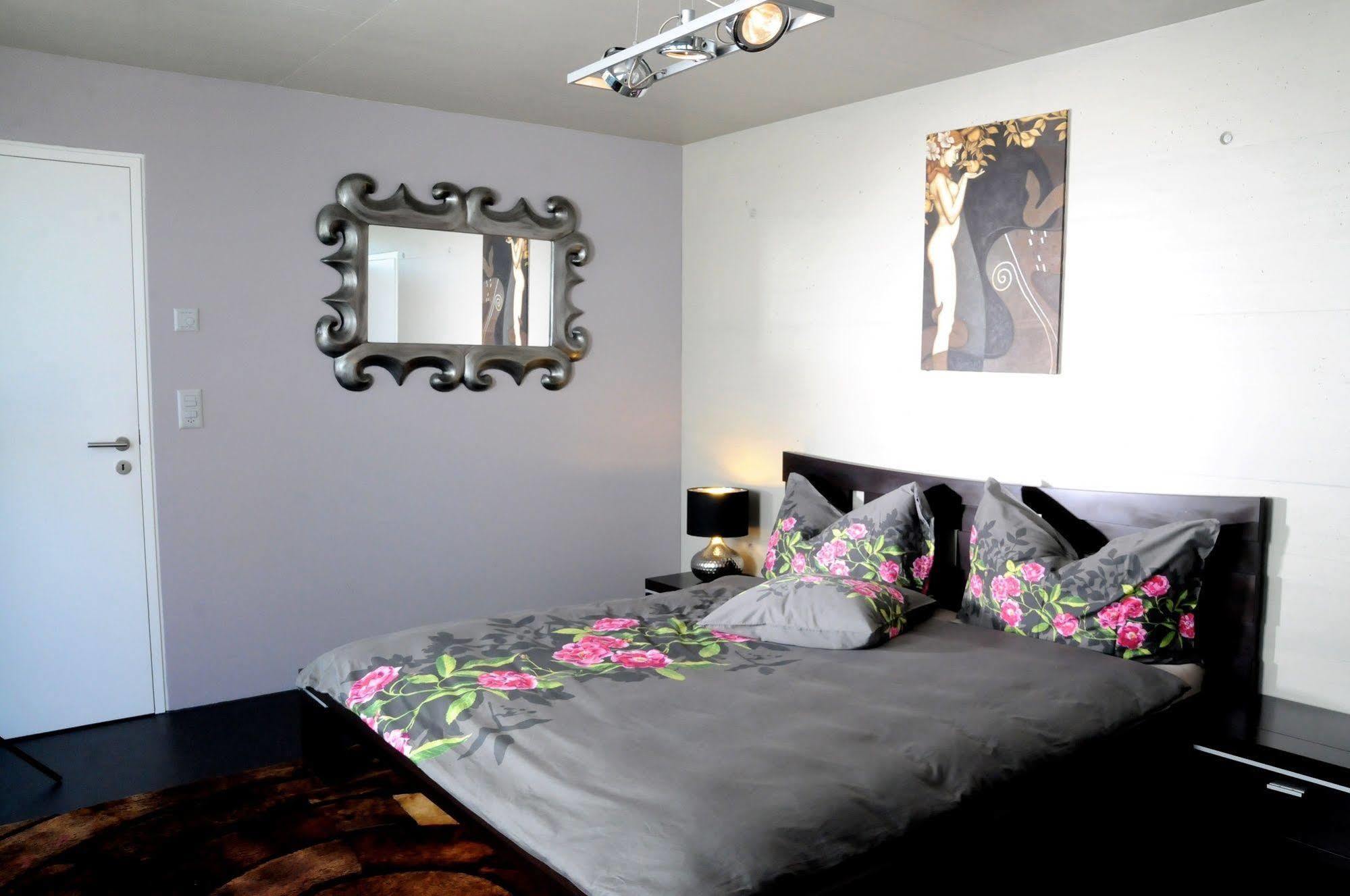 Morat Gaste Zimmer Esterno foto